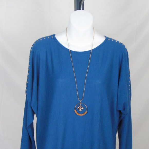 O-Neck Full Sleeves Top - Picture 3 of 8